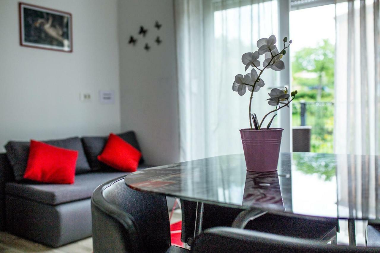 Studio Apartman Nina Apartment Rijeka Exterior photo
